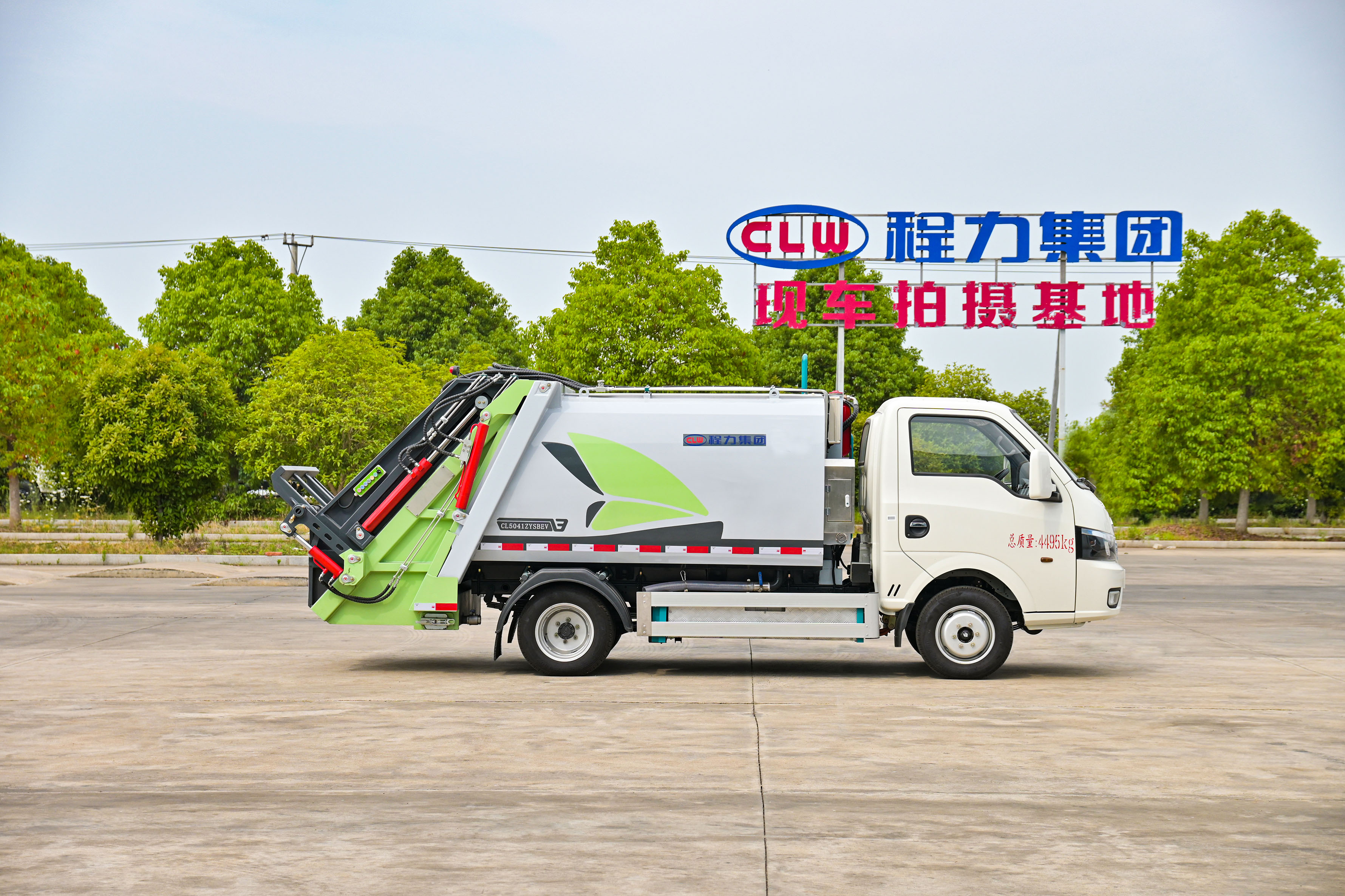 東風(fēng)華神純電動4方高端壓縮垃圾車圖片3