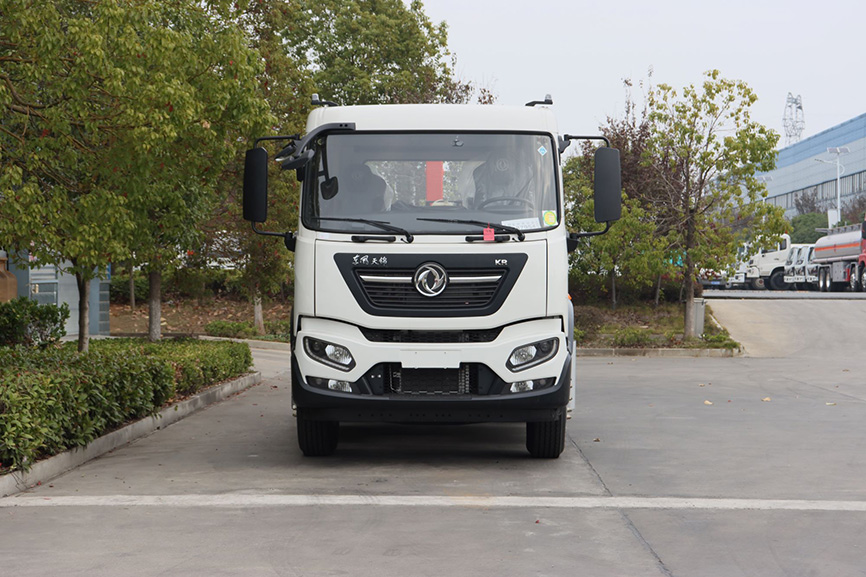 東風(fēng)天錦14方純電動(dòng)車廂可卸式垃圾車圖片2